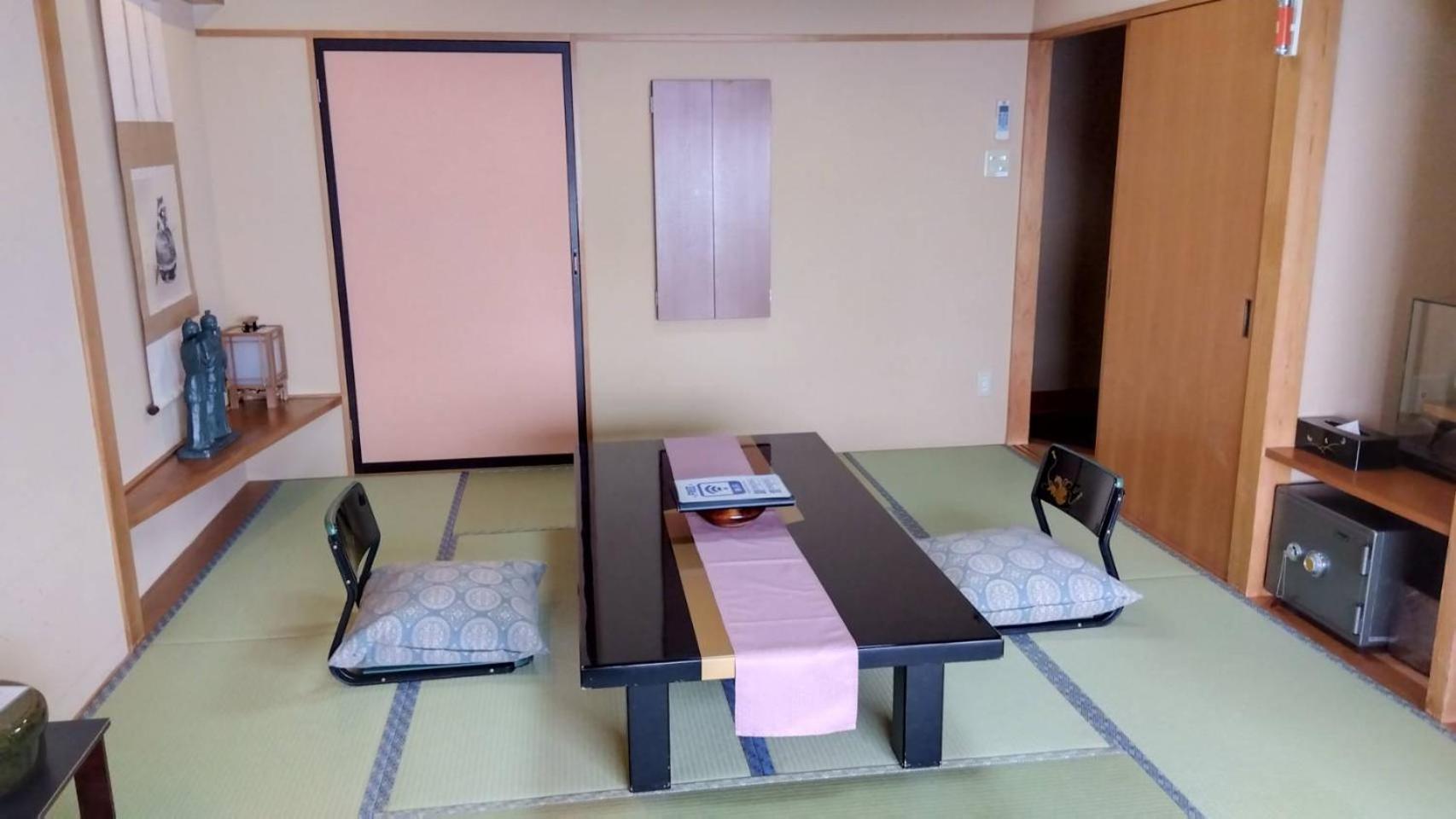 Yura Onsen Yaotome Hotel Curuoka Kültér fotó